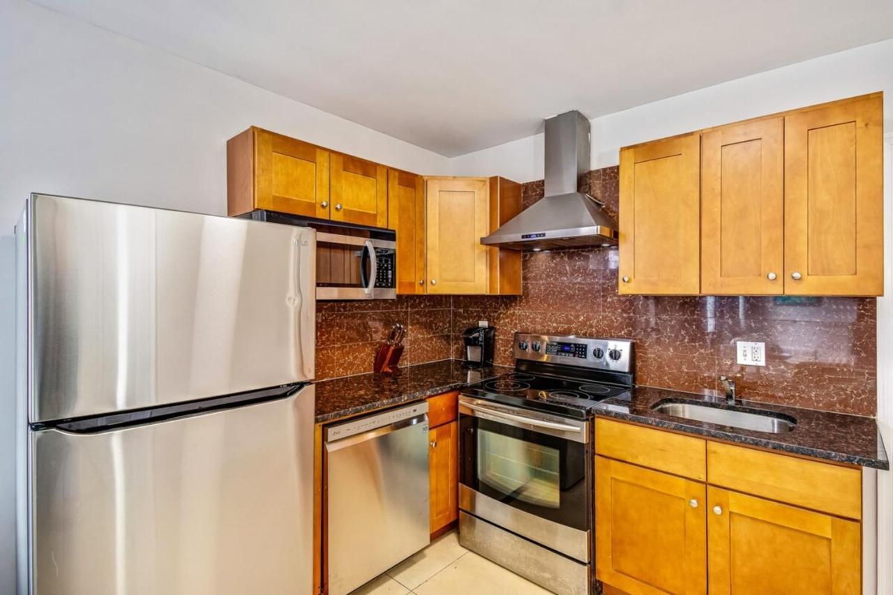 Stylish & Great Location Next To The Convention Center Apartment Philadelphia Exterior photo