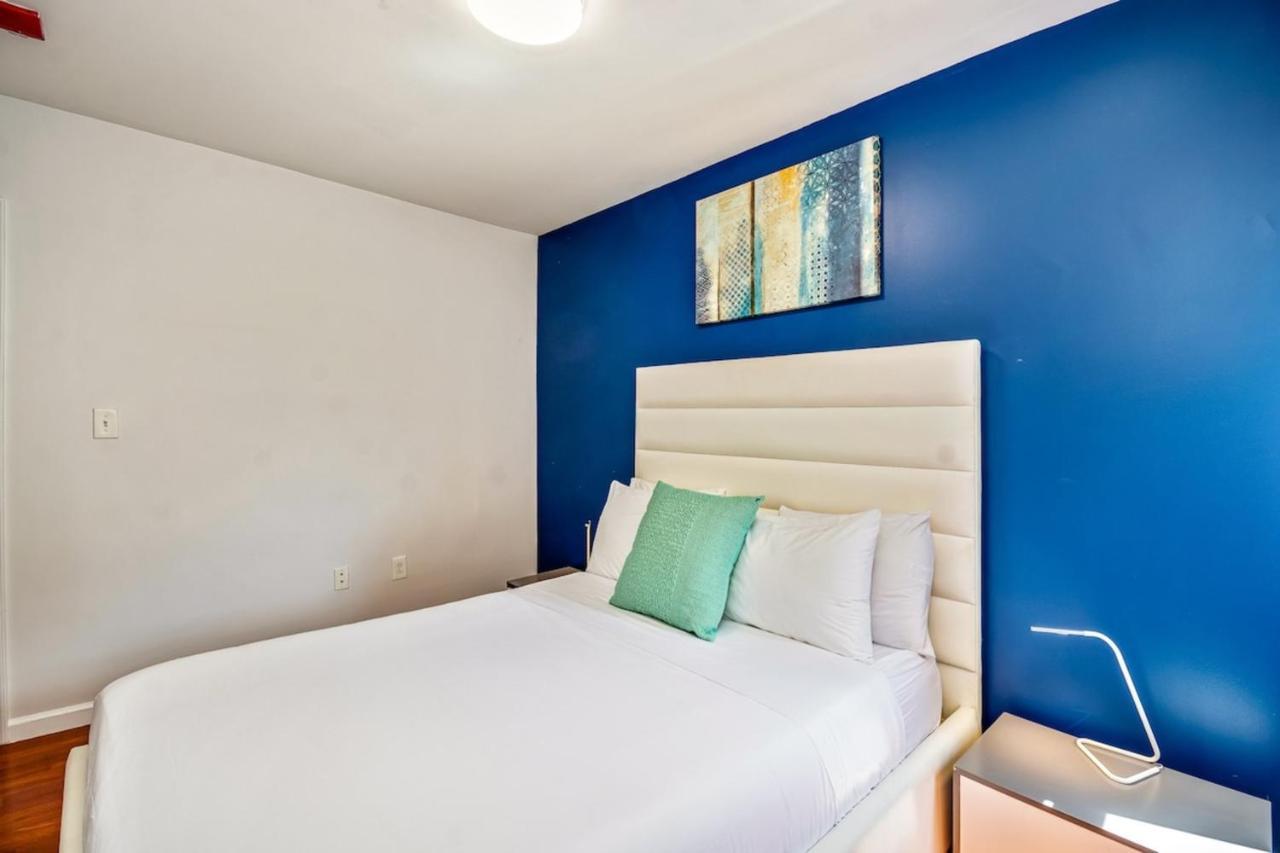 Stylish & Great Location Next To The Convention Center Apartment Philadelphia Exterior photo